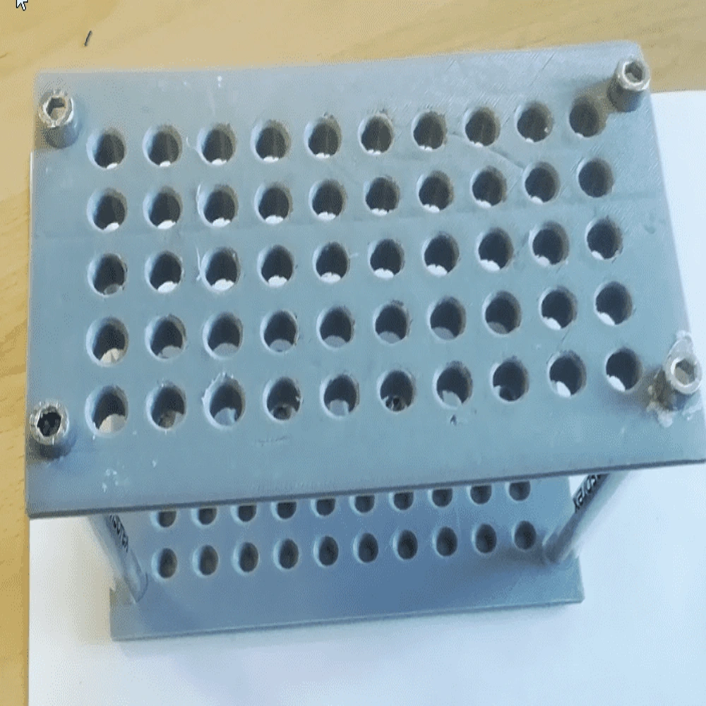 Probe handling tray