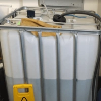 Conductivity controller of demineralized water reserve